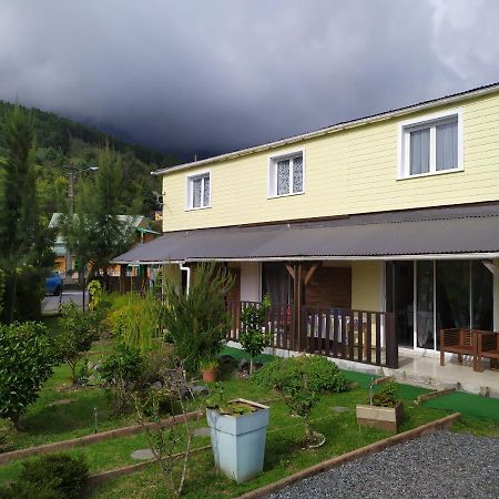 Ferienwohnung Les Jardins Creoles Cilaos Exterior foto